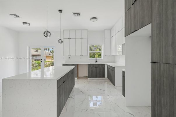 Interior, Kitchen, Marble, Pendant Lights, Recessed Lighting