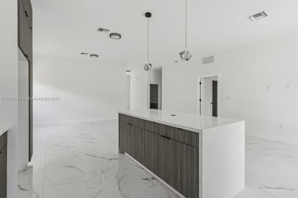 Interior, Kitchen, Marble, Pendant Lights, Recessed Lighting