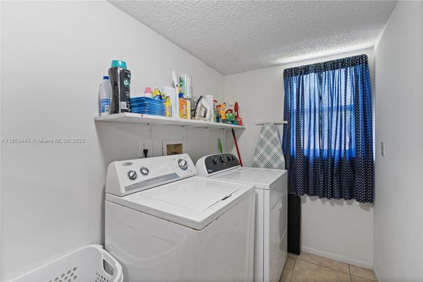 Interior, Washer