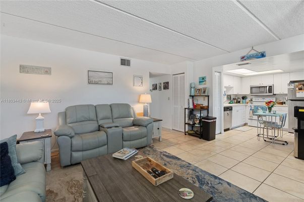 Interior, Kitchen, Living room