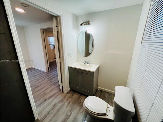 Bathroom, Interior, Recessed Lighting, Wood Texture Flooring