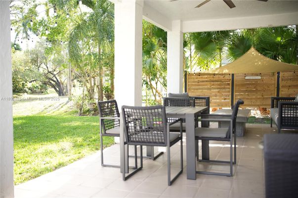 Backyard, Exterior