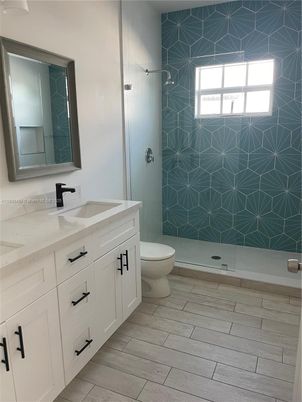 Bathroom, Dual Sink Vanities, Interior, Wood Texture Flooring