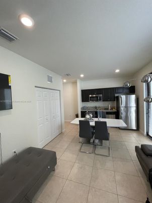 Dining room, Interior, Kitchen, Recessed Lighting, Stainless Steel Appliances