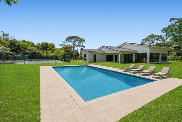 Backyard, Exterior, Pool