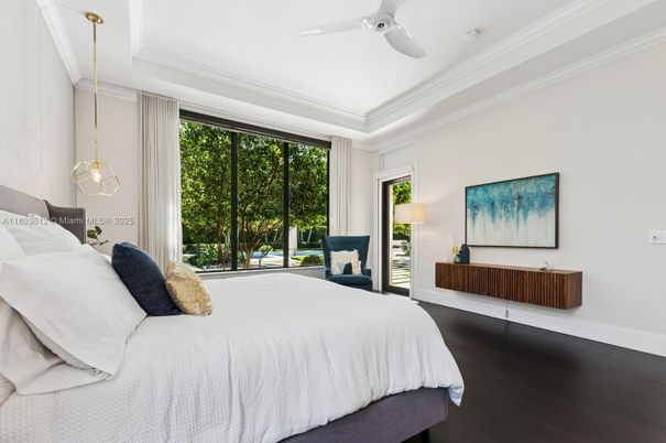 Bedroom, Interior, Pendant Lights, Wood Texture Flooring