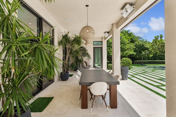 Exterior, Pendant Lights