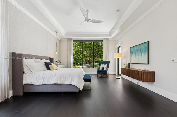 Bedroom, Interior, Pendant Lights, Wood Texture Flooring