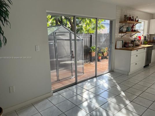 Interior, Kitchen