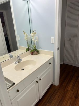 Bathroom, Dual Sink Vanities, Interior, Wood Texture Flooring