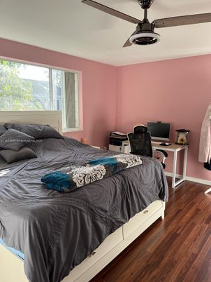 Bedroom, Home Office, Interior, Wood Texture Flooring