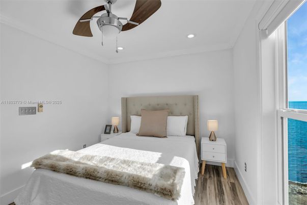 Bedroom, Interior, Recessed Lighting, Water, Wood Texture Flooring