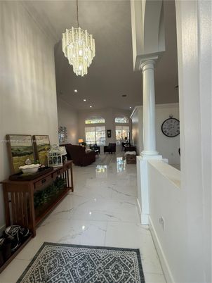 Chandelier, Interior, Living room, Marble, Recessed Lighting