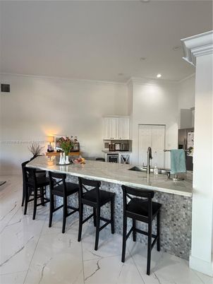 Dining room, Interior, Kitchen, Marble, Recessed Lighting