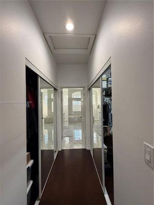 Interior, Recessed Lighting, Walk-in Closets