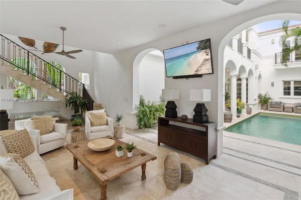 Interior, Living room, Pool, Recessed Lighting