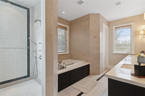 Bathroom, Interior, Recessed Lighting