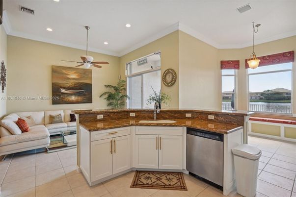 Interior, Kitchen, Pendant Lights, Recessed Lighting