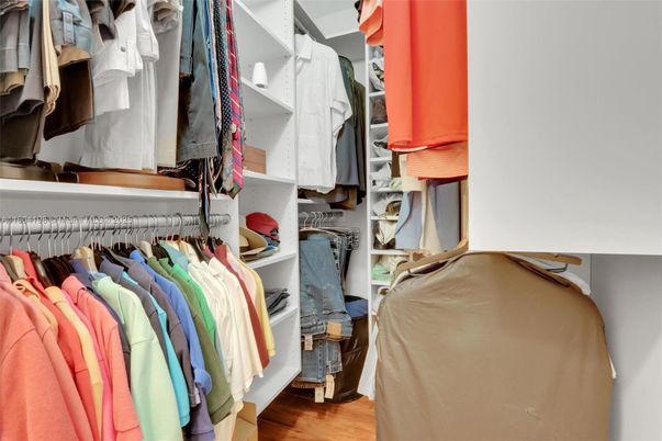 Interior, Walk-in Closets, Wood Texture Flooring