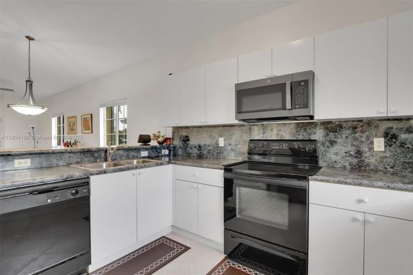 Interior, Kitchen, Pendant Lights