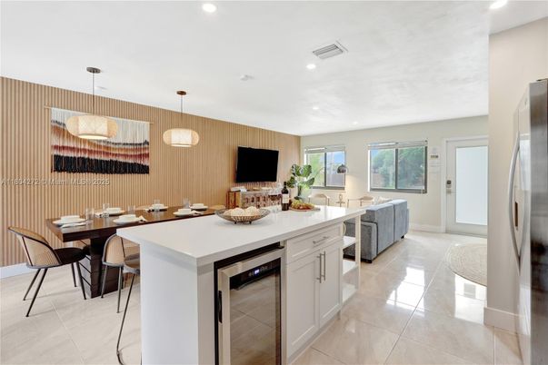 Dining room, Interior, Kitchen, Pendant Lights, Recessed Lighting
