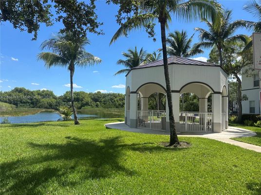 Backyard, Exterior, Water