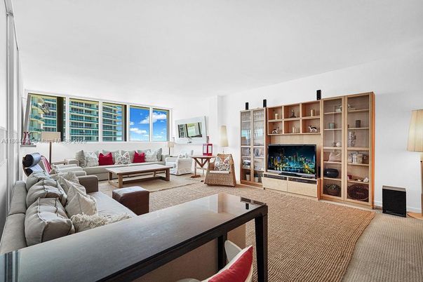 Fireplace, Interior, Living room