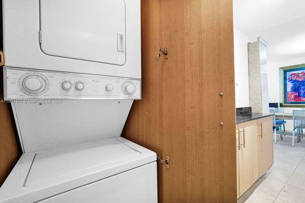 Interior, Utility Closets, Washer