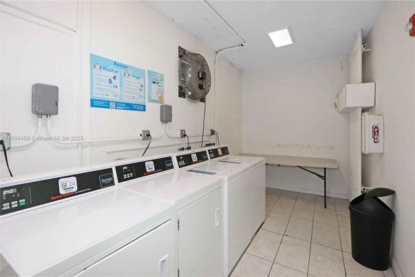 Interior, Washer