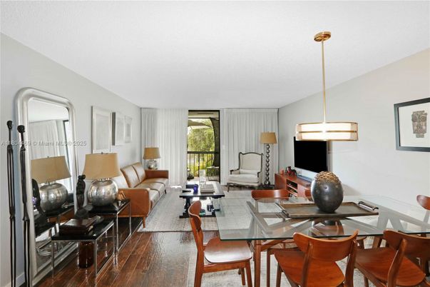 Dining room, Interior, Living room, Pendant Lights, Wood Texture Flooring