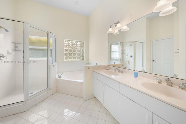 Bathroom, Dual Sink Vanities, Glass Shower, Interior