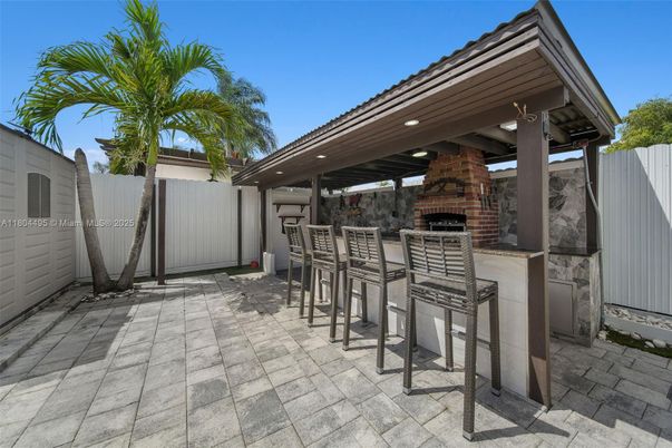Exterior, Fireplace