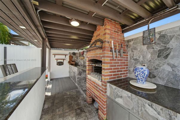 Exterior, Fireplace