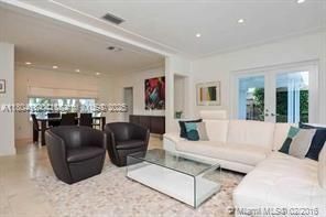 Dining room, Interior, Living room, Recessed Lighting