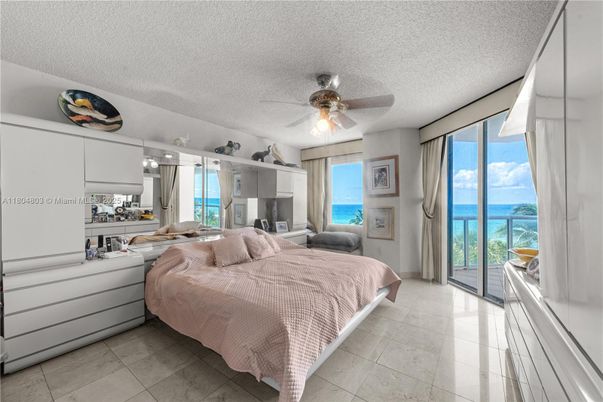 Bedroom, Interior, Water