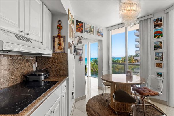 Chandelier, Dining room, Interior, Kitchen, Water