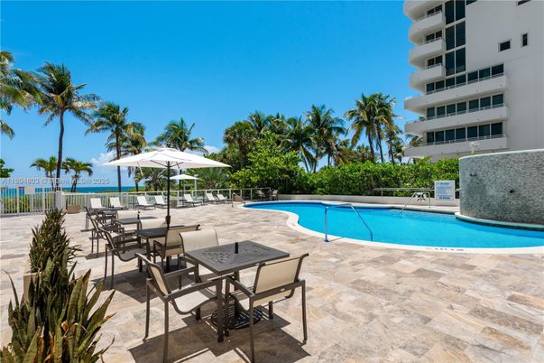Exterior, Pool, Water