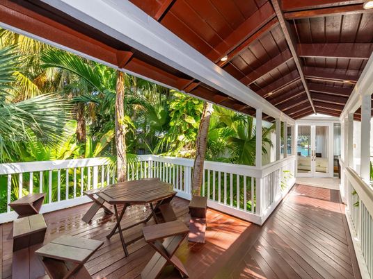 Exterior, Wood Texture Flooring