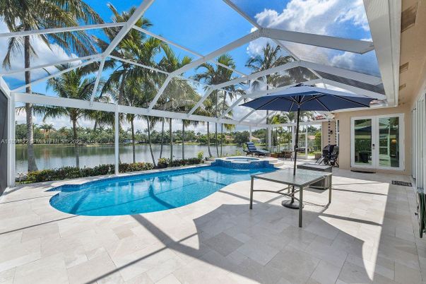 Glass Ceilings, Interior, Pool, Sun Room, Water