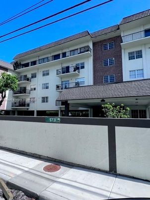 Exterior, Facade, Condo Building