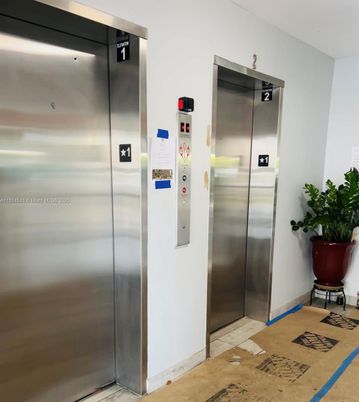 Elevator, Interior