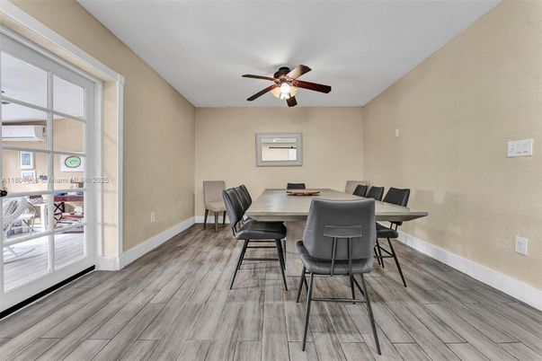 Dining room, Interior, Wood Texture Flooring