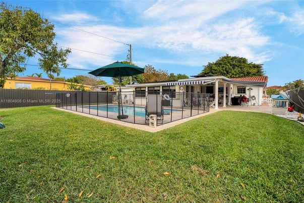 Backyard, Exterior, Pool