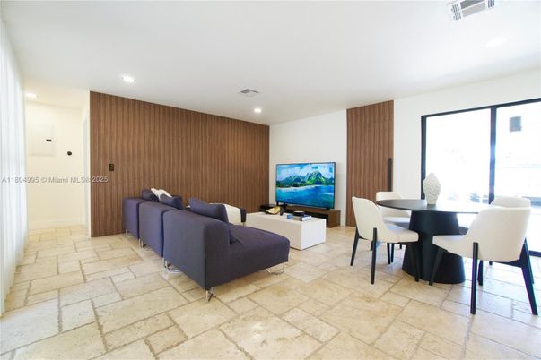Dining room, Interior, Living room, Recessed Lighting
