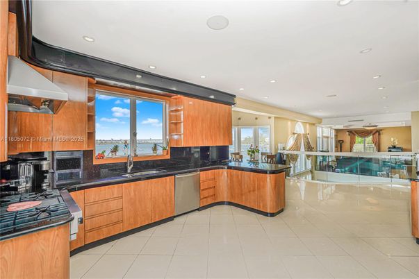 Interior, Kitchen, Recessed Lighting, Stainless Steel Appliances, Water