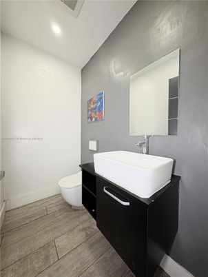 Bathroom, Interior, Recessed Lighting, Wood Texture Flooring