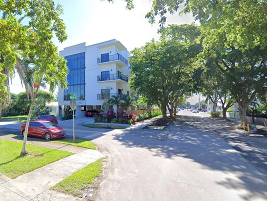 Exterior, Facade, Condo Building