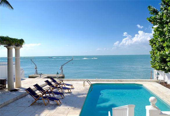 Exterior, Lake, Pool