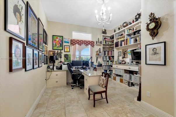 Chandelier, Home Office, Interior