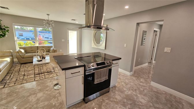 Dining room, Interior, Kitchen, Living room, Pendant Lights, Recessed Lighting